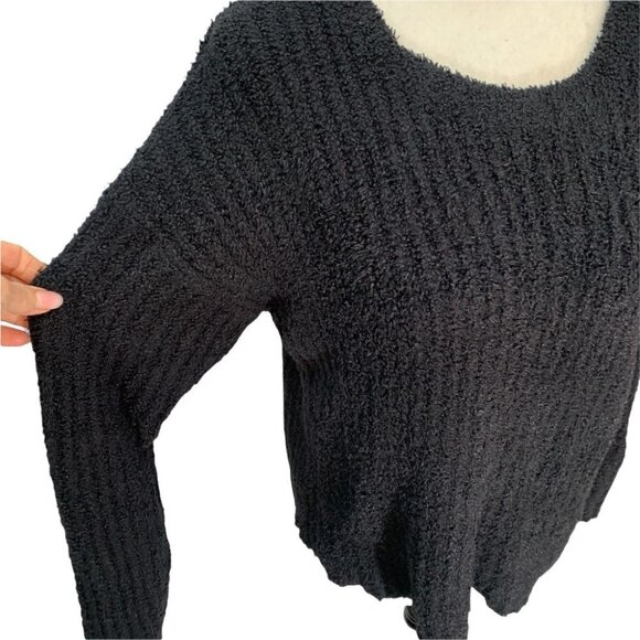 FOREVER 21🖤 Chenille Black Chunky Sweater Size M - Picture 3 of 9